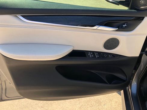 Used 2018 BMW X5 xDrive35i image 11