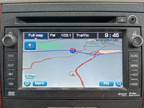 Used 2010 Chevrolet Avalanche LTZ image 12