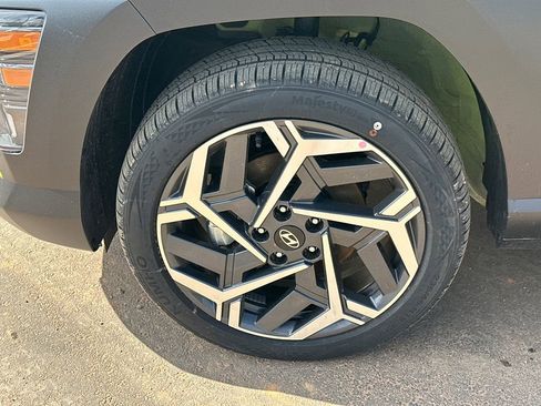 New 2026 Hyundai Kona SEL Premium image 12