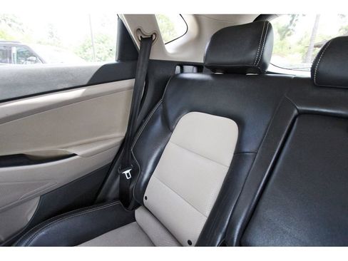 Used 2017 Hyundai Tucson Sport FWD image 14