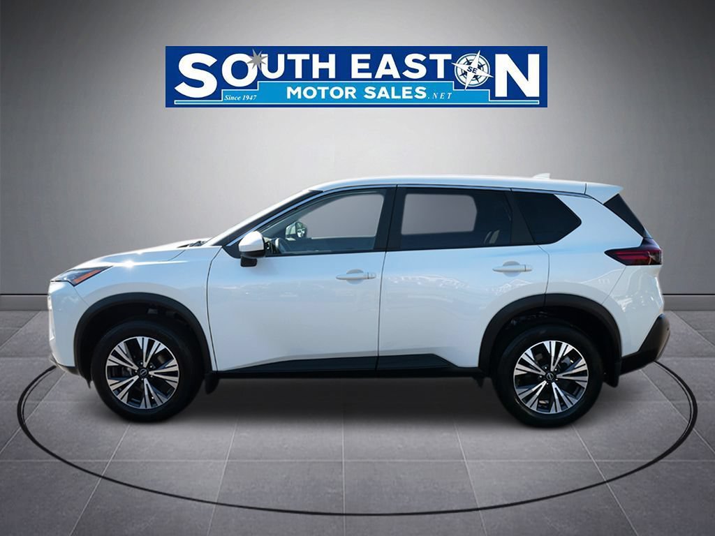 Used 2023 Nissan Rogue SV AWD/4WD image 7
