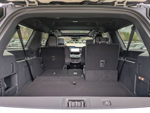New 2025 Ford Expedition Max Platinum w/ Stealth Performance Package image 33
