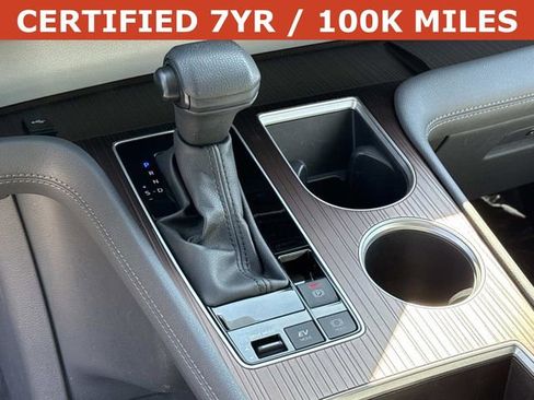 Used 2024 Toyota Sienna LE FWD image 22