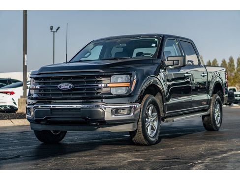 Used 2025 Ford F150 XLT w/ Equipment Group 301A Standard AWD/4WD image 2