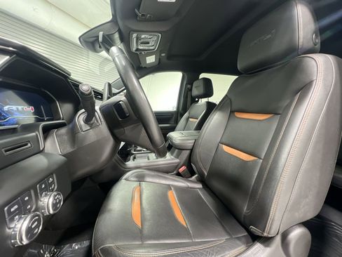 Used 2024 GMC Sierra 3500 AT4 w/ AT4 Preferred Package image 11