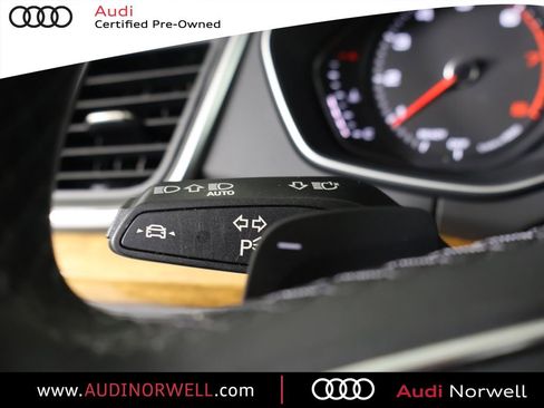 Certified 2023 Audi Q5 2.0T Premium w/ Convenience Package image 29