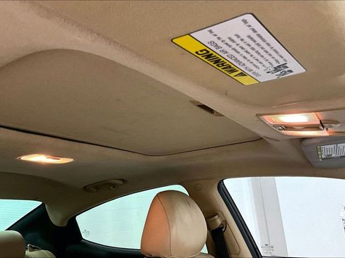 Used 2013 Hyundai Elantra Limited w/ Technology Pkg image 20