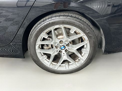Used 2025 BMW 330i Sedan RWD image 11