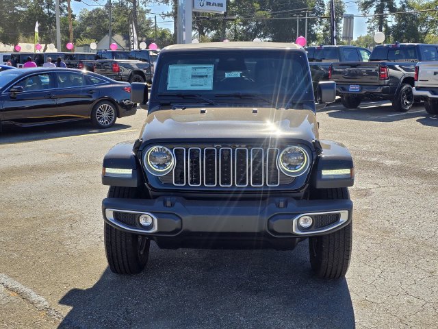 New 2026 Jeep Wrangler Unlimited Sahara AWD/4WD image 2