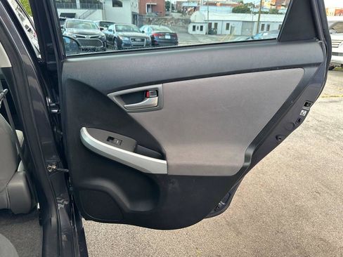 Used 2013 Toyota Prius Two w/ Preferred Accessory Pkg FWD image 35