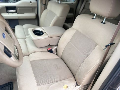 Used 2005 Ford F150 XLT image 18