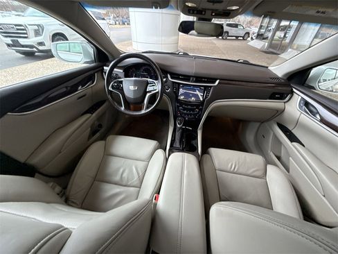Certified 2017 Cadillac XTS Luxury image 20