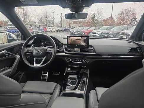 Used 2023 Audi SQ5 Premium Plus image 16