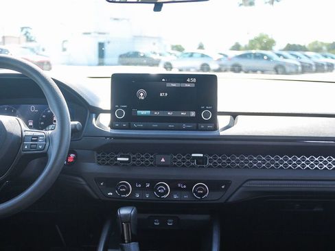 Certified 2023 Honda Accord EX image 14