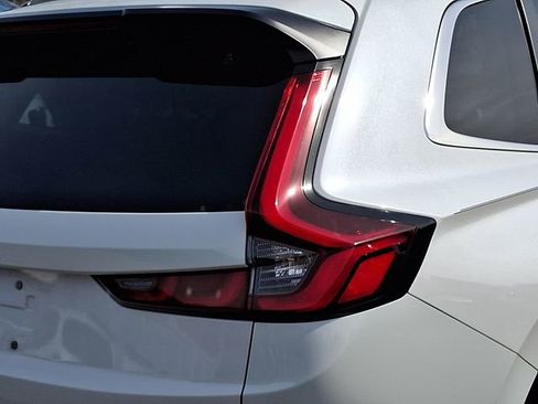 Used 2023 Honda CR-V Sport image 11