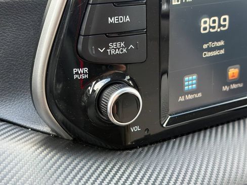 Used 2020 Hyundai Tucson Value FWD image 32