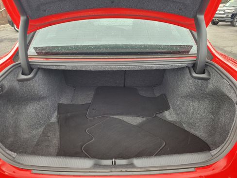 Used 2023 Dodge Charger SXT image 10