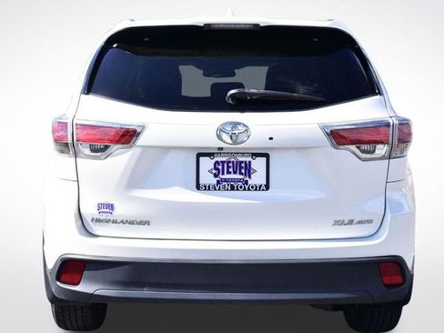 Used 2016 Toyota Highlander XLE AWD/4WD image 8