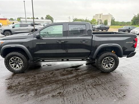 New 2026 Chevrolet Colorado ZR2 w/ Technology Package AWD/4WD image 4