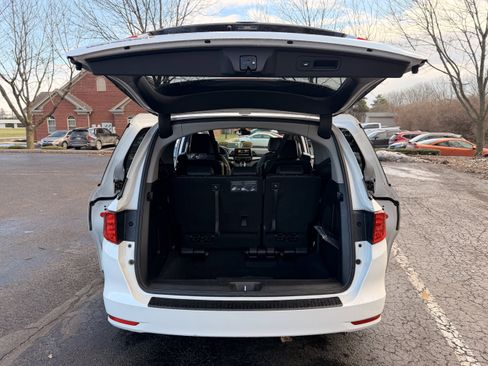 Certified 2023 Honda Odyssey EX-L image 13