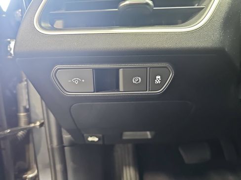 Used 2025 Kia K4 FWD image 25