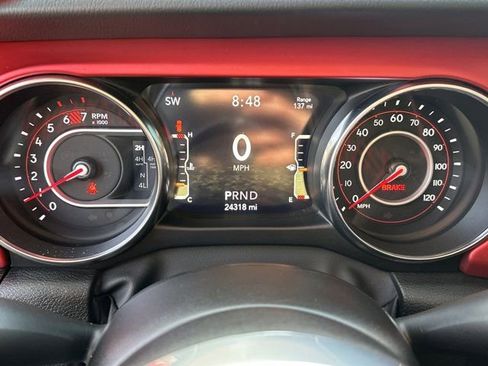 Certified 2022 Jeep Wrangler Unlimited Rubicon w/ Steel Bumper Group image 33