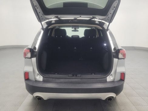 Used 2020 Ford Escape SE image 29