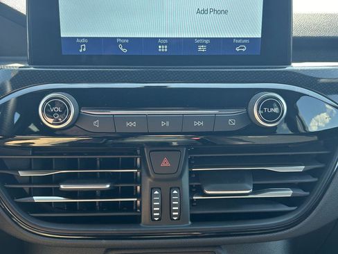 New 2025 Ford Escape ST-Line w/ Equipment Group 301A image 12