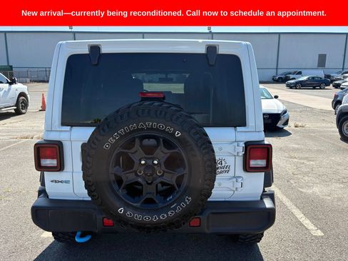 Used 2023 Jeep Wrangler Unlimited w/ Sun & Screen Package AWD/4WD image 4