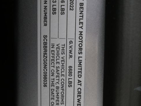 Used 2022 Bentley Flying Spur Plug-In Hybrid image 20