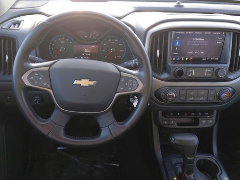 Used 2019 Chevrolet Colorado Z71 image 35