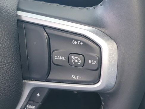 Used 2023 RAM 1500 Big Horn AWD/4WD image 16