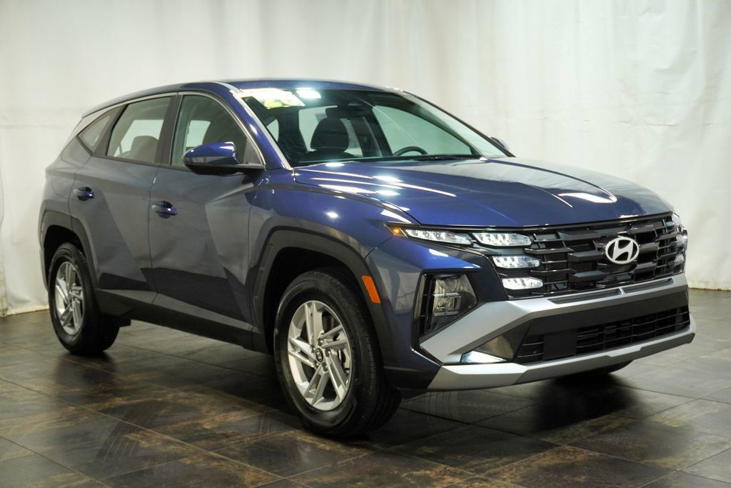 Certified 2026 Hyundai Tucson SE AWD/4WD image 1
