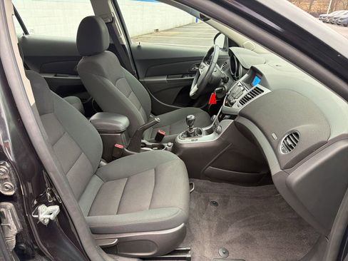 Used 2012 Chevrolet Cruze Eco image 24