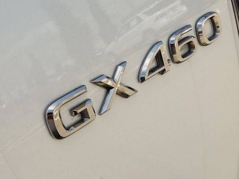 Used 2023 Lexus GX 460 Premium w/ Premium Package AWD/4WD image 12