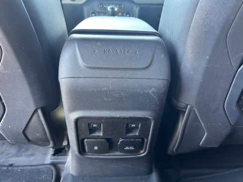 Used 2021 Ford Bronco Badlands AWD/4WD image 32