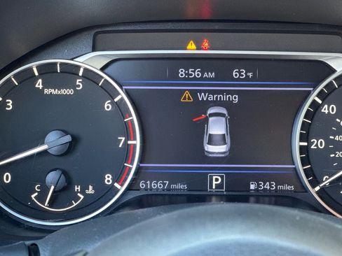 Used 2024 Nissan Altima 2.5 SV FWD image 30