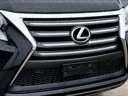 Used 2019 Lexus GX 460 Premium image 30