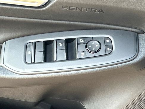 New 2026 Nissan Sentra SV w/ SV Convenience Package FWD image 20