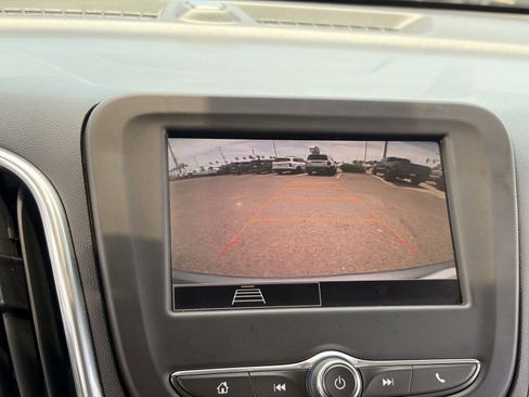 Used 2023 Chevrolet Equinox LT FWD image 23