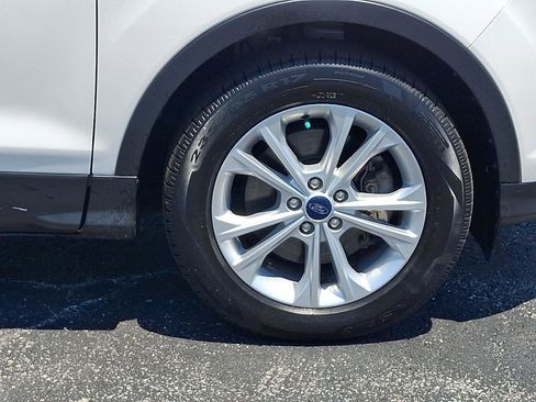 Used 2017 Ford Escape SE AWD/4WD image 8