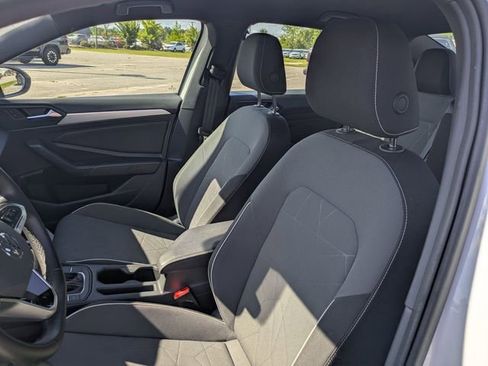 Used 2025 Volkswagen Jetta Sport FWD image 14