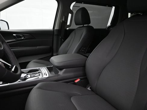 Used 2026 Kia Carnival SX Prestige FWD image 11