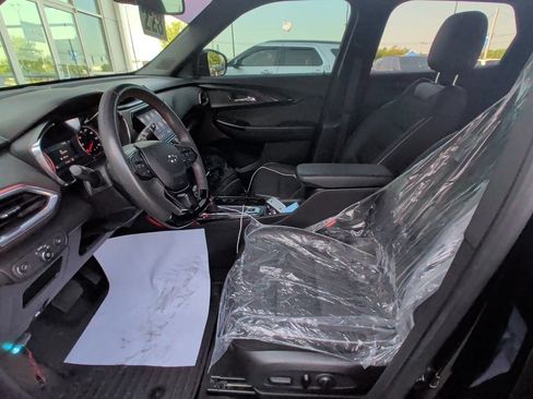 Used 2022 Chevrolet TrailBlazer RS w/ Sun and Liftgate Package AWD/4WD image 6