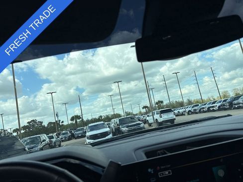 Used 2024 Chevrolet Silverado 2500 LTZ w/ LTZ Convenience Package image 4