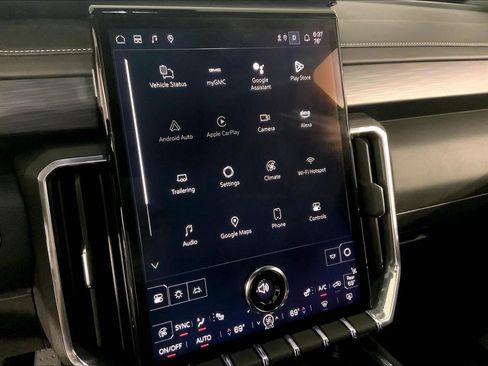 Used 2025 GMC Acadia Elevation FWD image 6