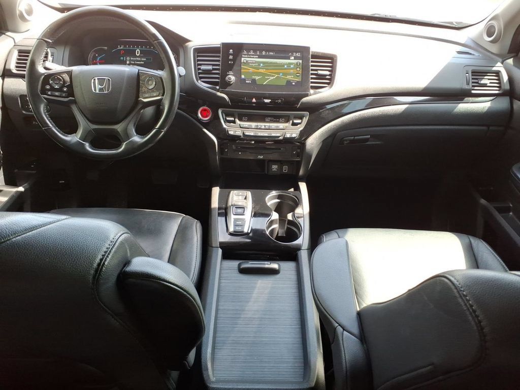 Used 2019 Honda Pilot Touring image 24