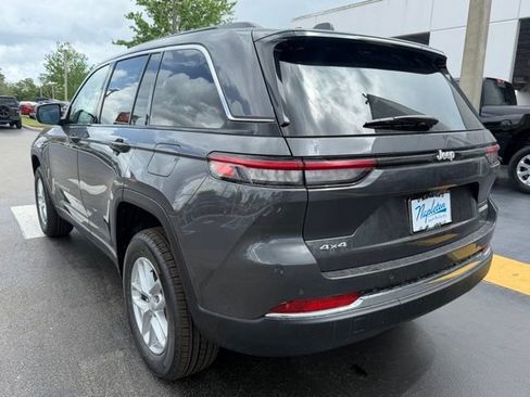 New 2026 Jeep Grand Cherokee Laredo image 8