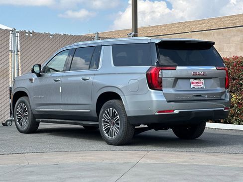 New 2026 GMC Yukon XL Elevation RWD image 6