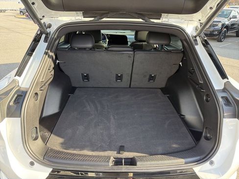 Used 2024 Chevrolet Equinox EV RS image 17